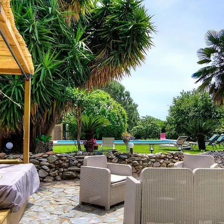 La Casalamadonna בית נופש סנטה-לוסיה-די-מוריאני