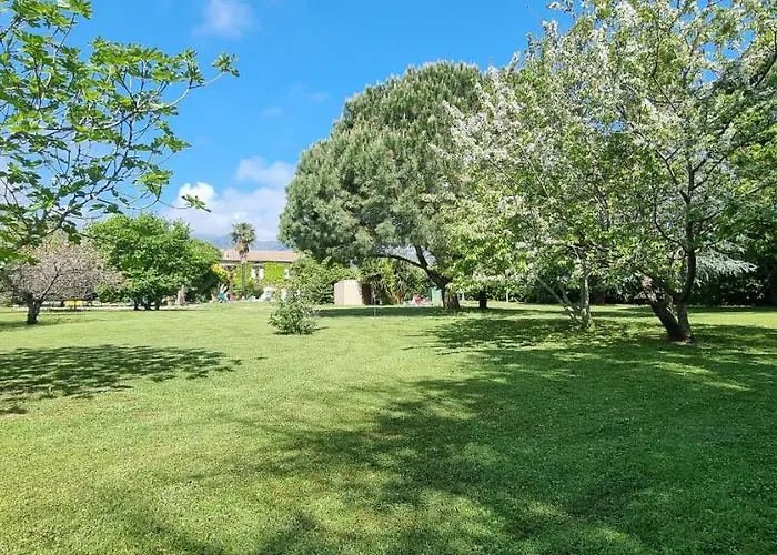 בית נופש La Casalamadonna סנטה-לוסיה-די-מוריאני